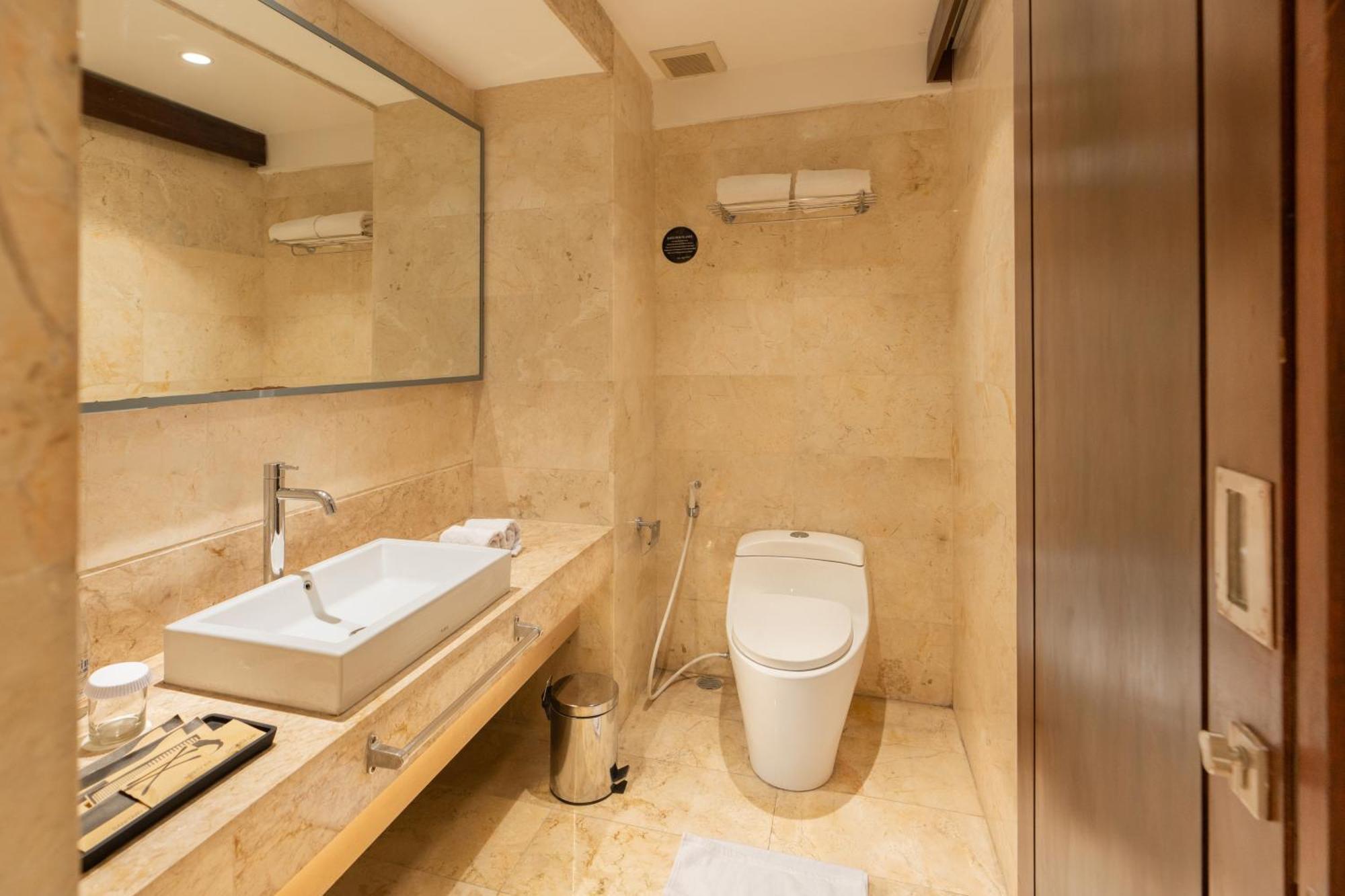 Kuta Angel Hotel Kültér fotó