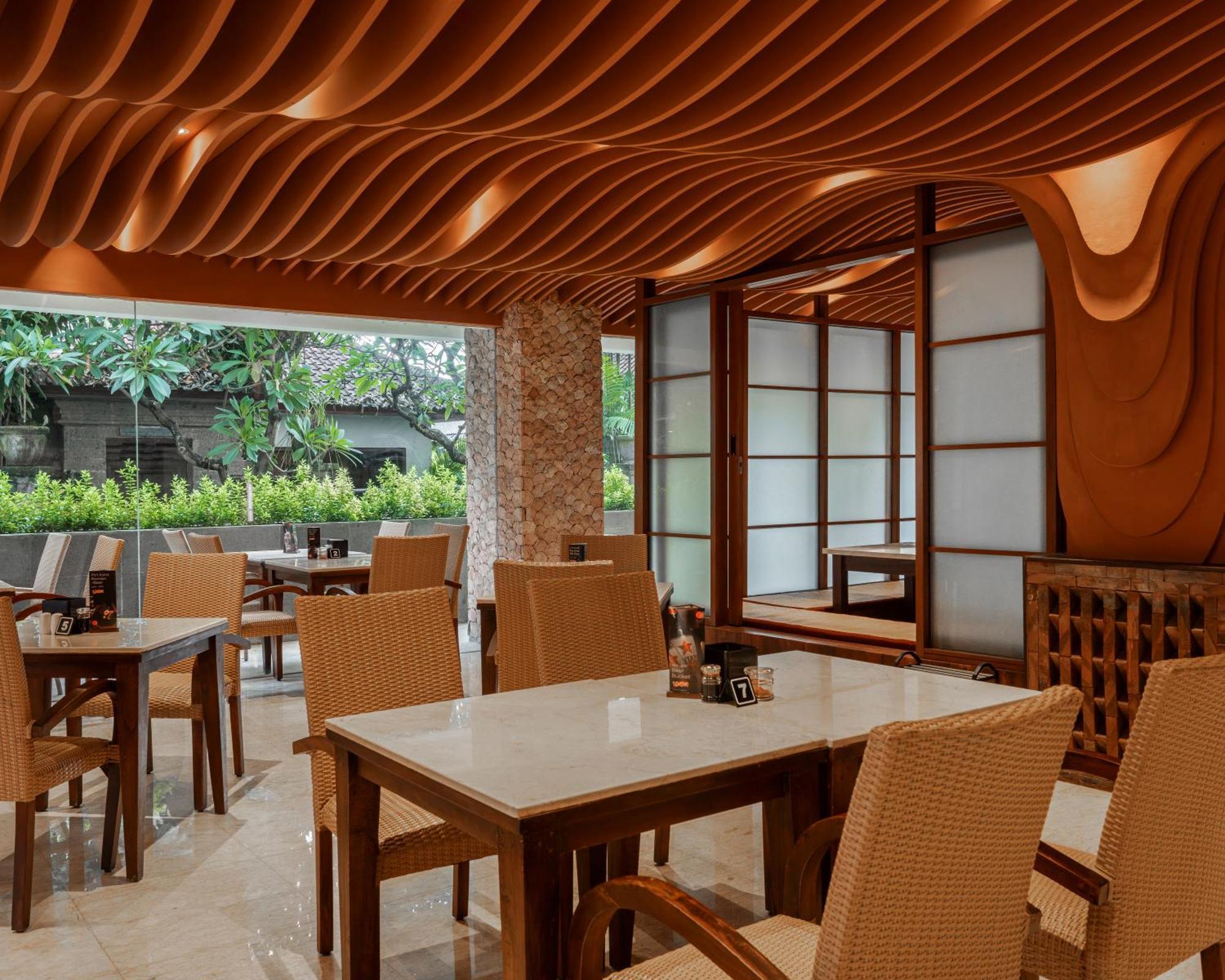 Kuta Angel Hotel Kültér fotó